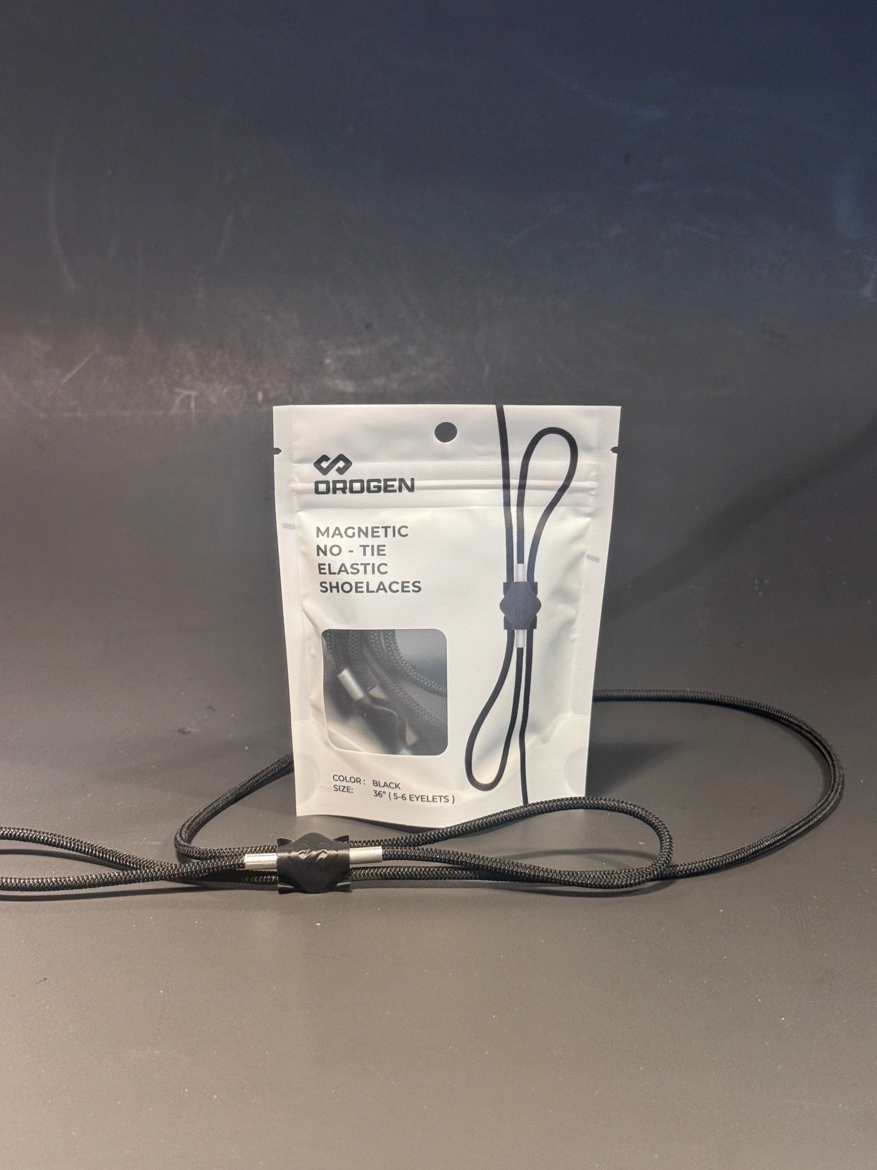 Magnetic Elastic Shoelaces